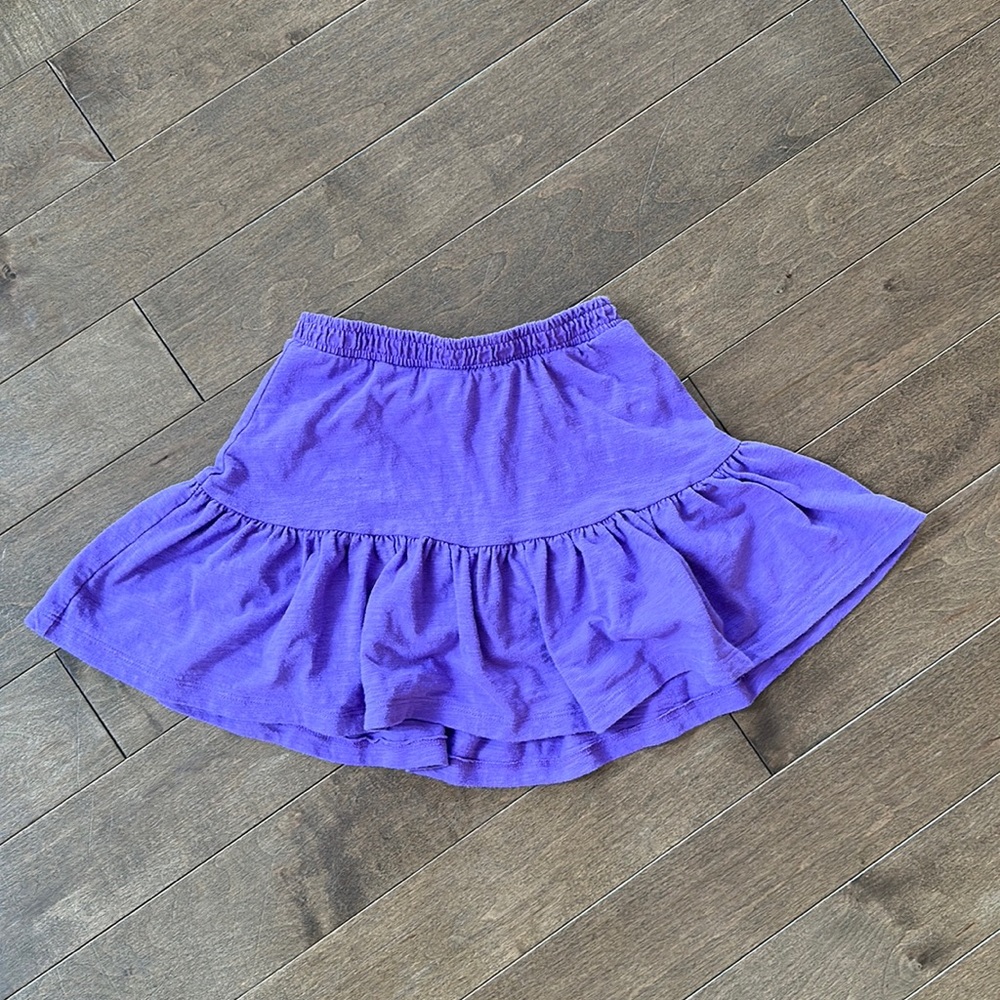 Kids skirt. Size 6. EUC.